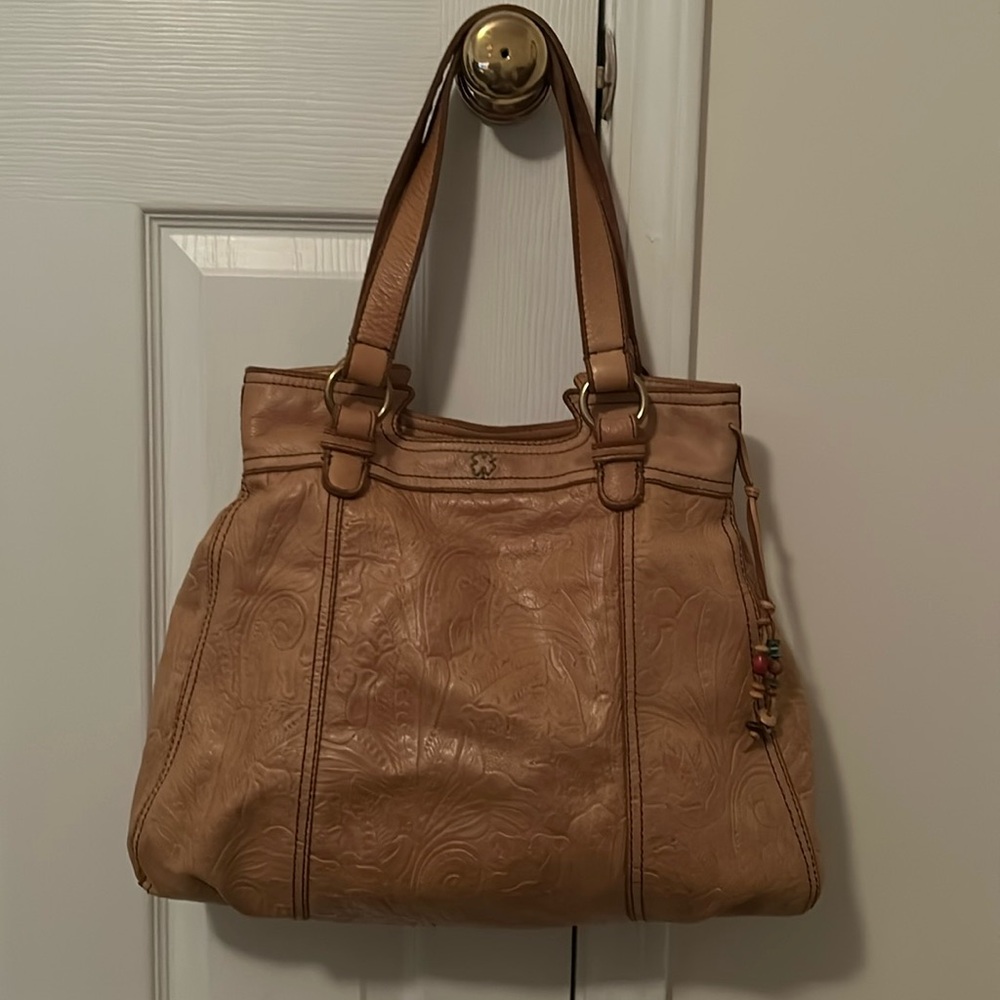 LUCKY tan purse